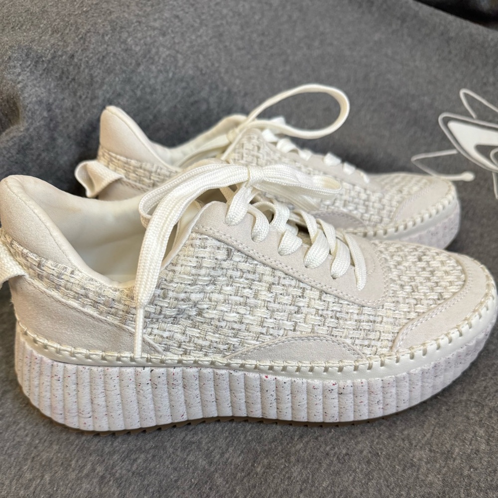 Universal Thread Persephone Memory Sneaker- Brand… - image 6